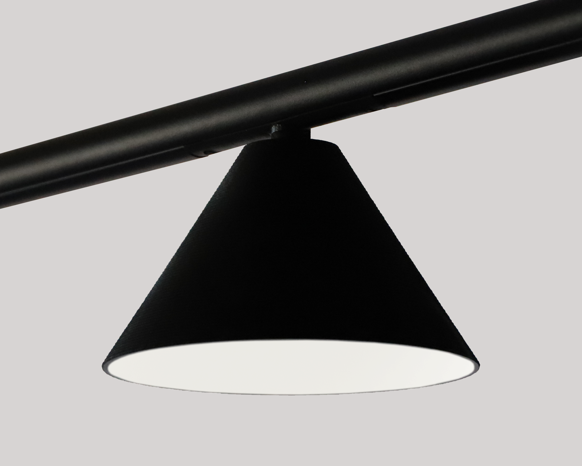 Oval 24V Cone
