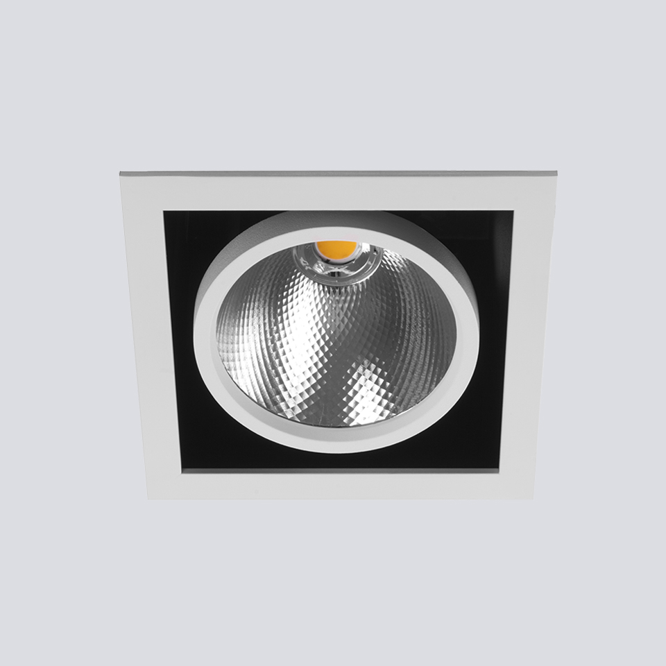 [CR91A20N25BBS] CARDAN 90.1 LED No Dimmable 50º Clear Diffuser 2700K Satin Black ≈ 17W / &gt;2500 lm